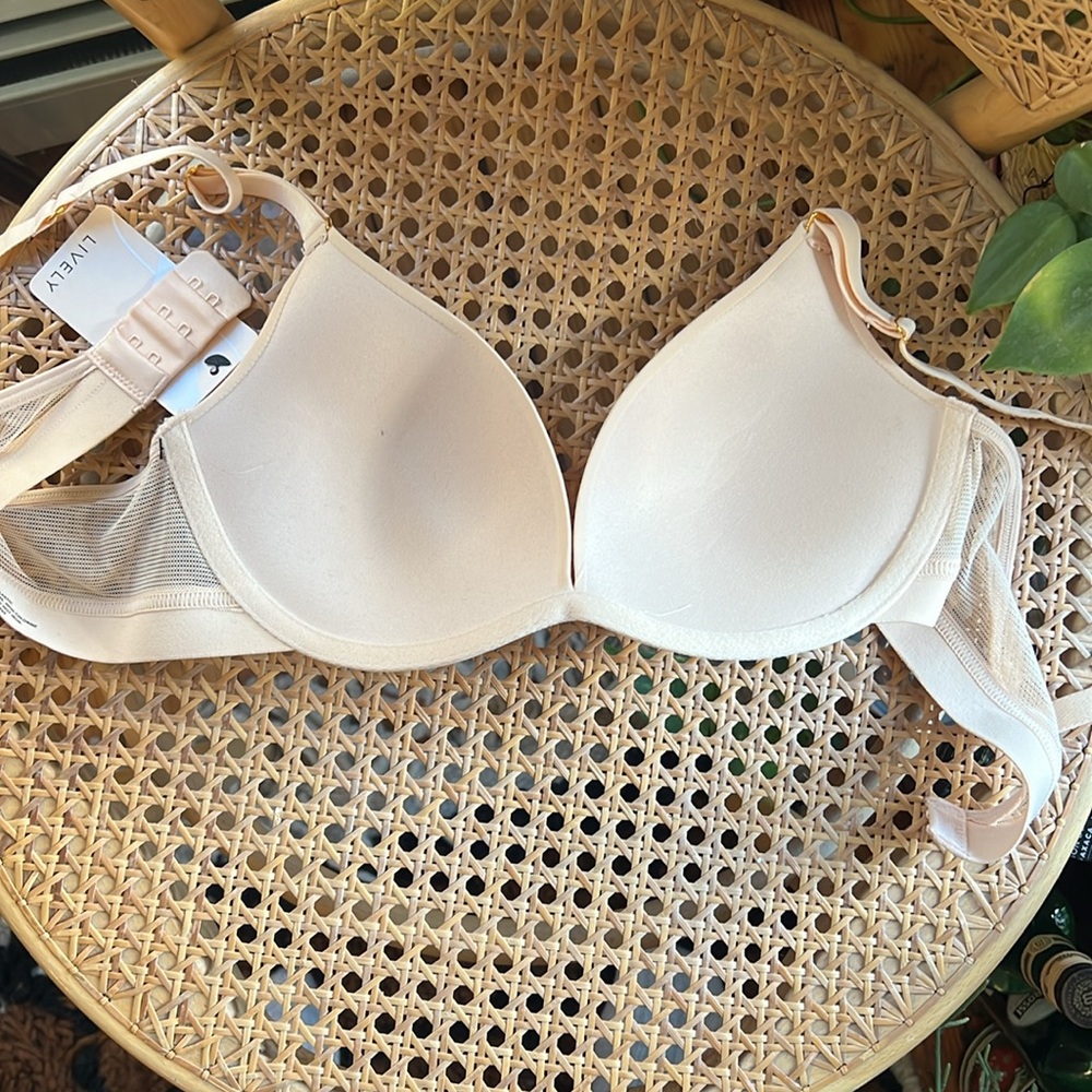 NWT Lively The Deep V No-Wire Push-up Bra, 45583 - Picture 6 of 6